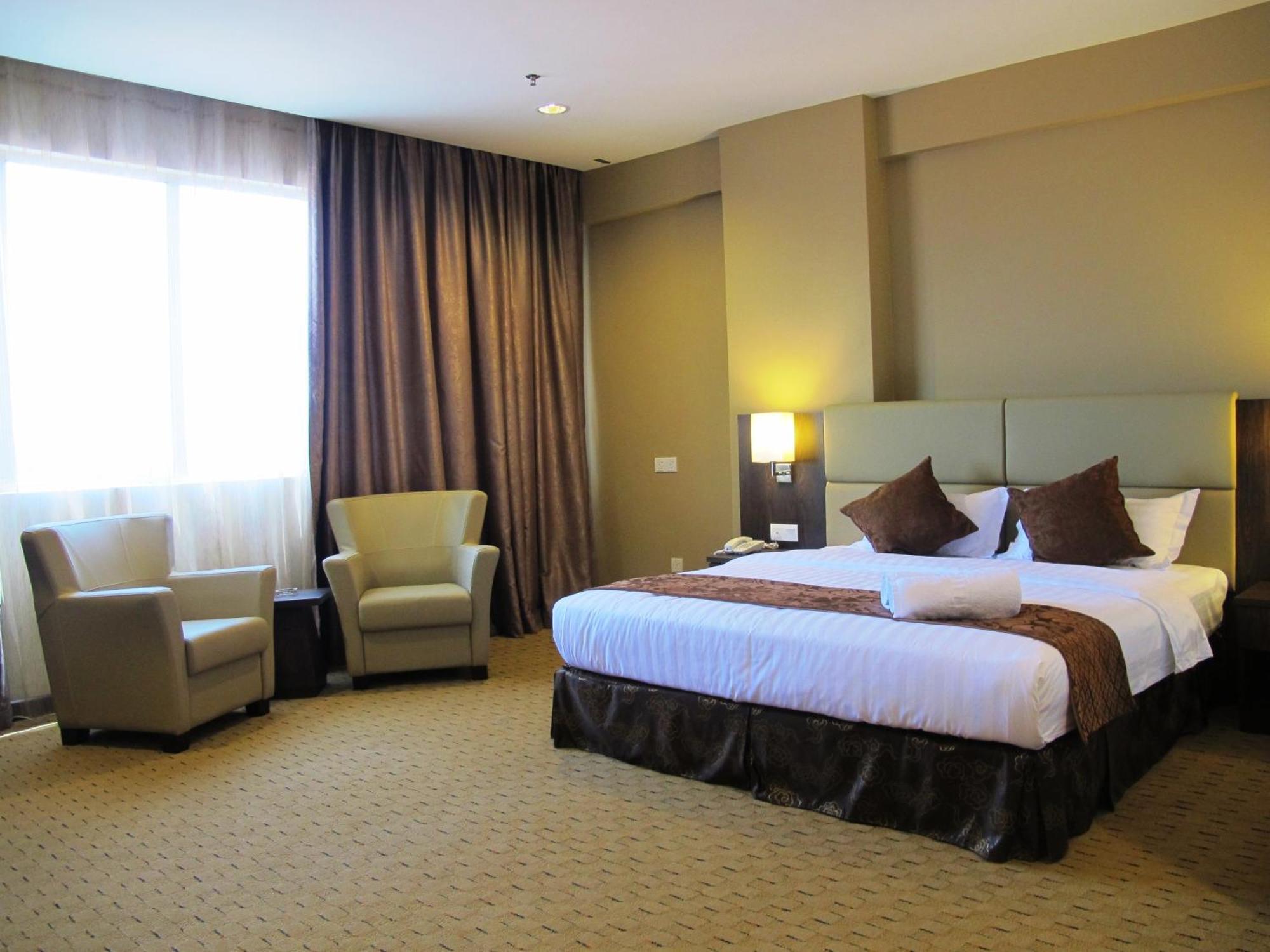 Lintas View Hotel Kota Kinabalu Esterno foto