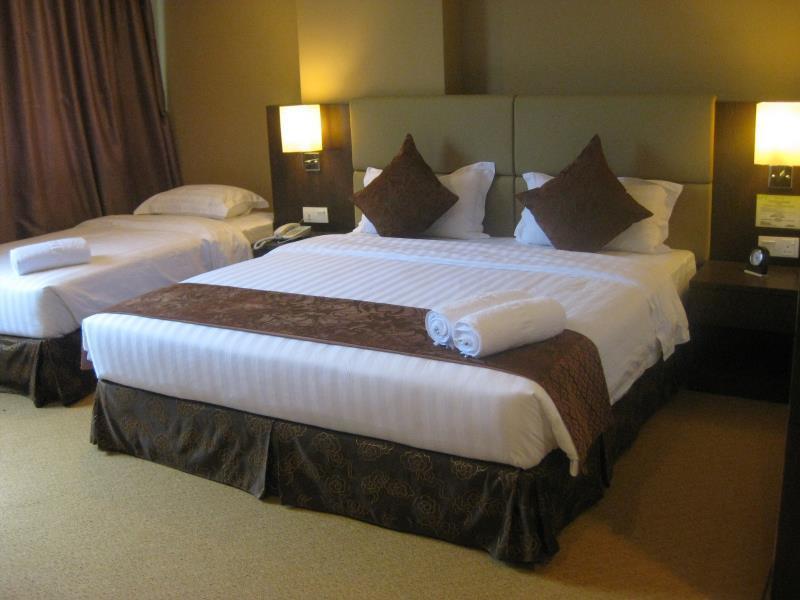 Lintas View Hotel Kota Kinabalu Esterno foto